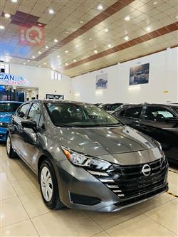 نيسان فيرسا